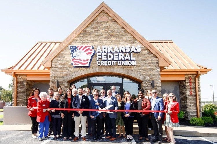 Des systèmes hérités à l’ERP moderne : Leçons tirées de la Caisse populaire fédérale de l’Arkansas
